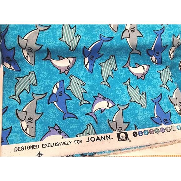 Sharks On Turquoise Blue Cotton Fabric Jo-Ann 1 Yd 25 Inch New - Picture 3 of 3